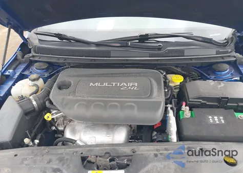 2015 Chrysler 200 S z USA, uszkodzony, nr VIN 1C3CCCBB4FN749338